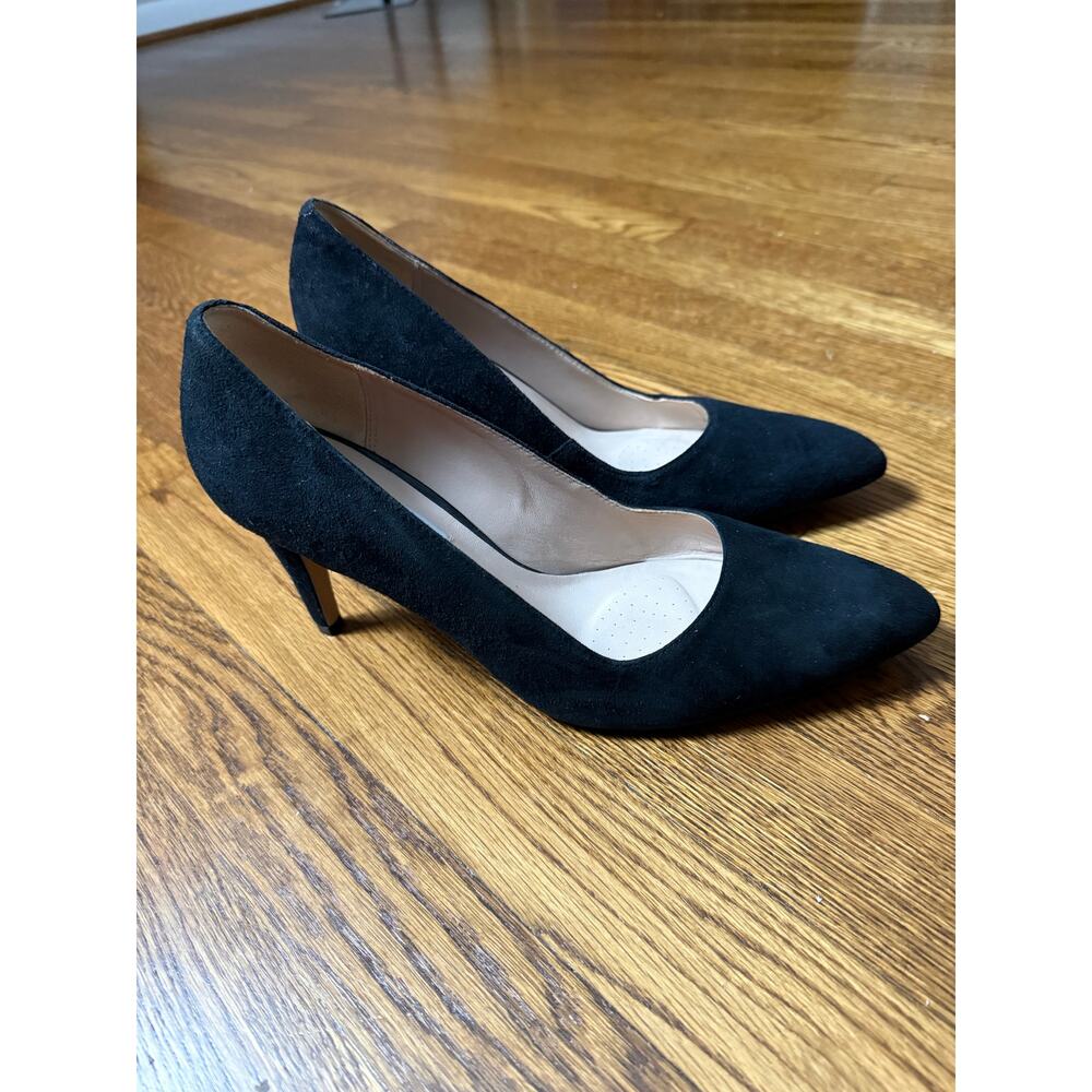 Clarks Women’s Suede Heels Size 10